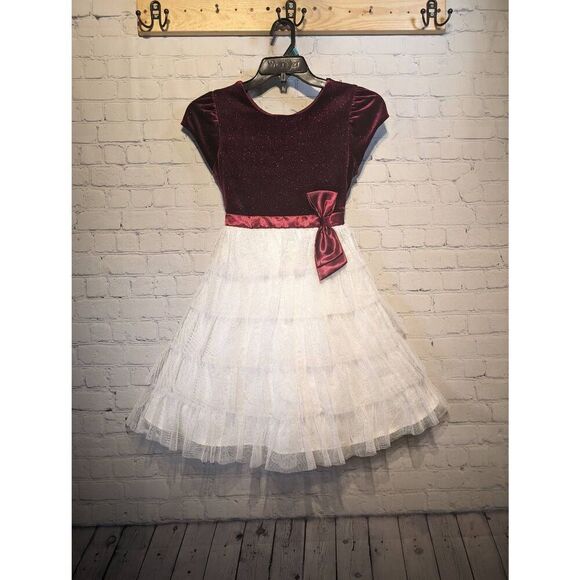 Jona Michelle shimmering formal fit & flare dress 12 - Picture 1 of 6